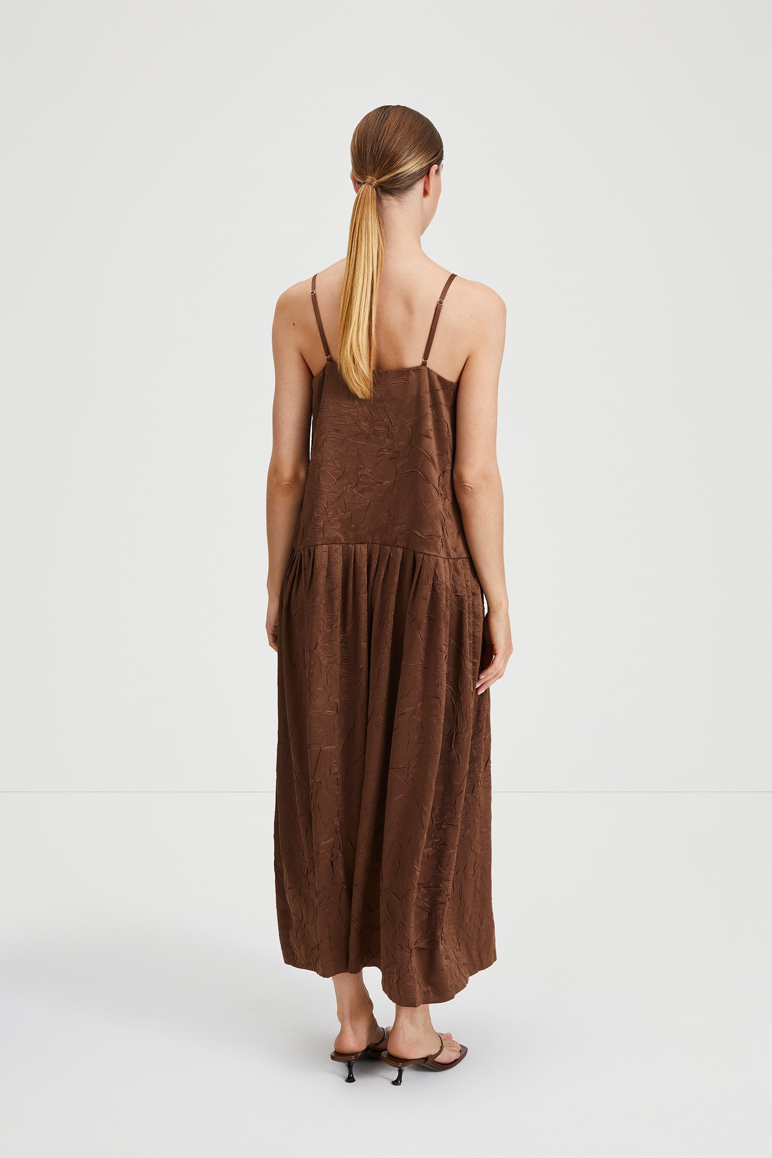 MILENA DRESS - BROWN